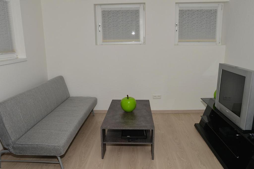 In / Sickenhausen Apartment *